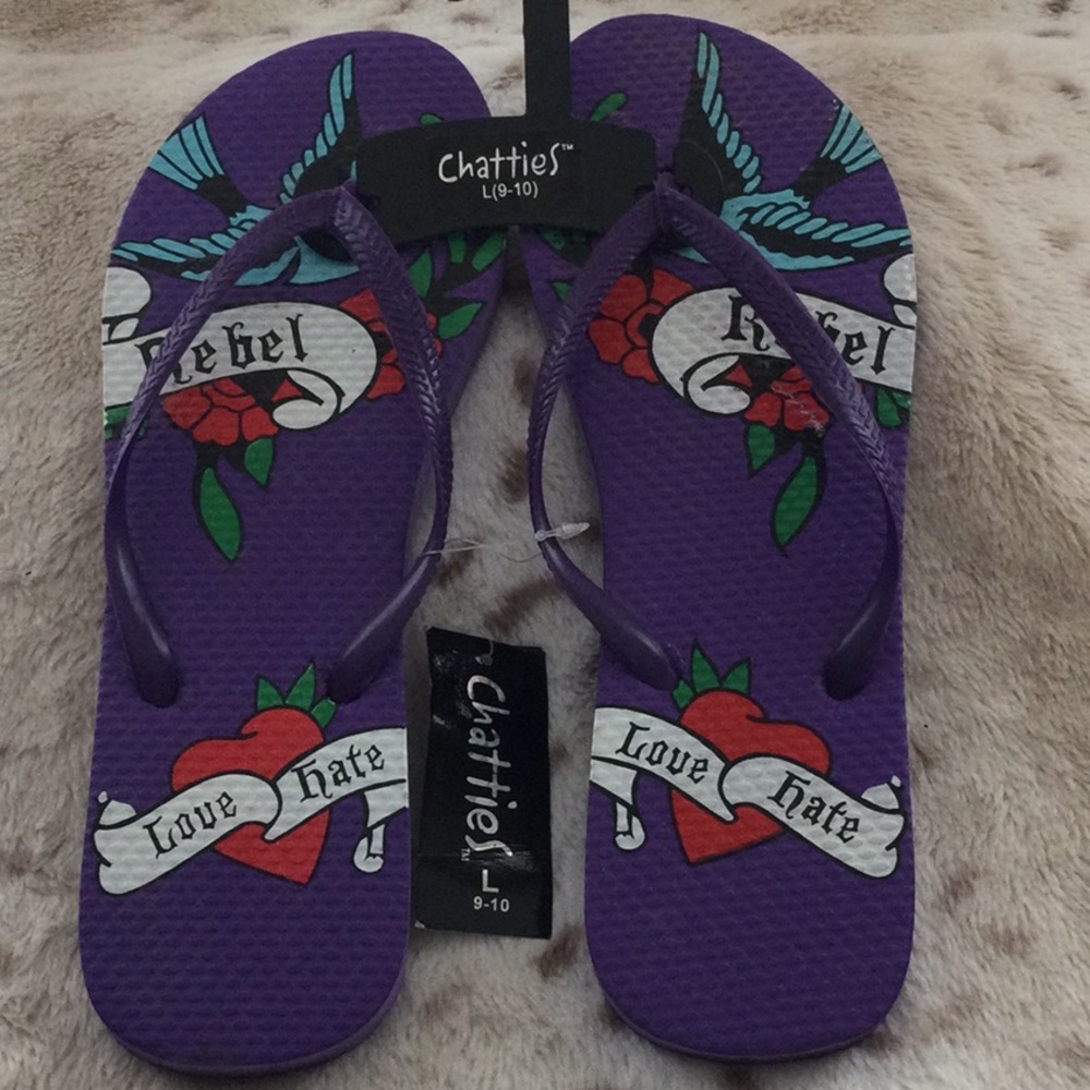 Chatties Purple Flip Flops Size L (9-10)